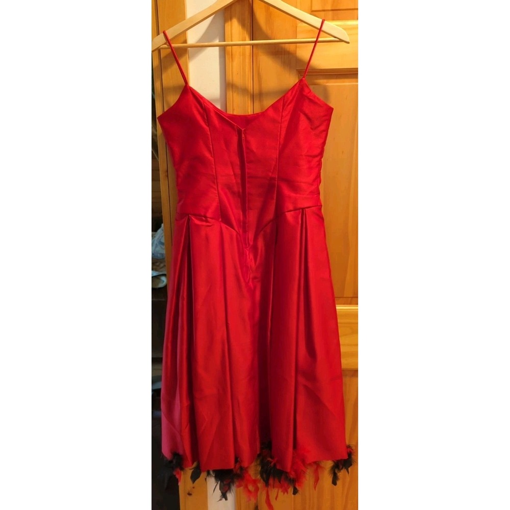 Vintage Loralie Party Prom Dress Size 8 Red Silk With Red‎ & Black Feathers - Picture 8 of 16